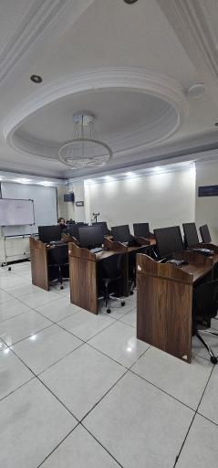 عکس آموزشگاه فنی حرفه ای بیست نگار