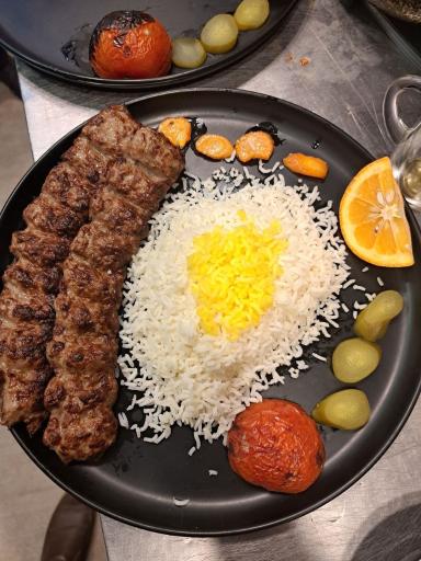 عکس کافه کباب رووف 