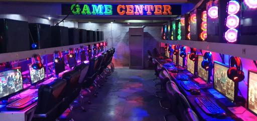 گیم نت و گیم‌ سنتر آرشا