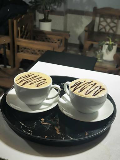 عکس کافه قجری