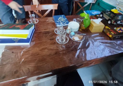 عکس کافه کتاب زندگی 