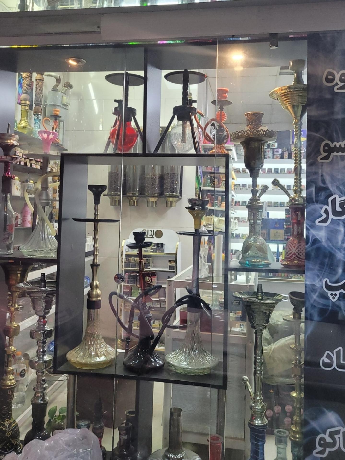 عکس فروشگاه دخانیات پرواز