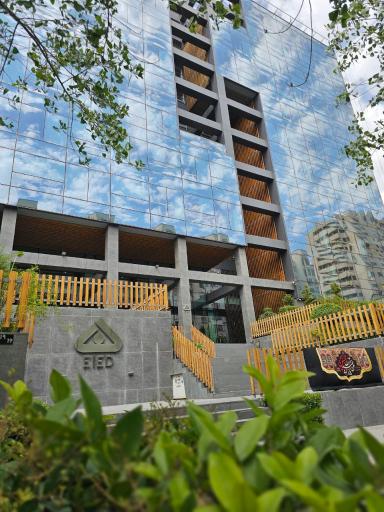 عکس شرکت طراحی و مهندسی صنایع انرژی