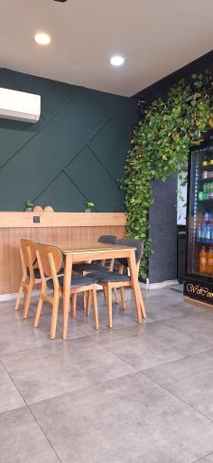 عکس کافه بزرگان