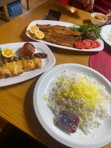 عکس رستوران برجسته شعبه مرکزی