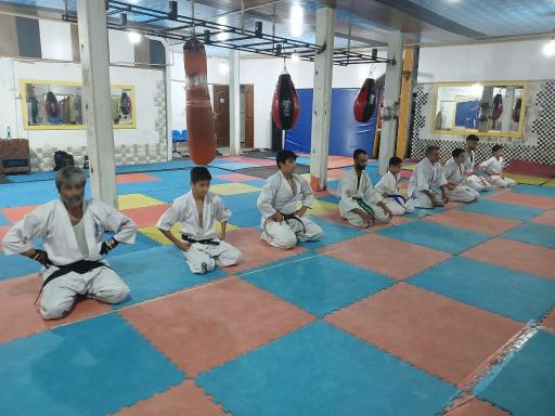 عکس باشگاه رزمی کیوکوشین کاتاکی