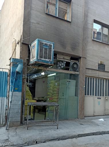 عکس نانوایی بربری مشتی حسن