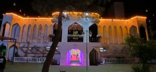 عکس باغ تالار خواجو