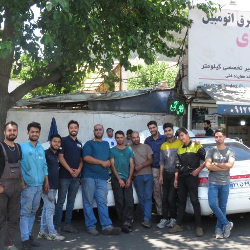 عکس خدمات تخصصی برق اتومبیل حیدری 