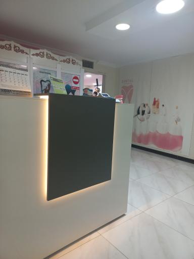 عکس دندانپزشکی دکتر هوشمند فرجی