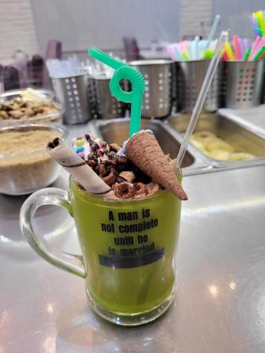 عکس آبمیوه کافی‌شاپ ستاره یخی