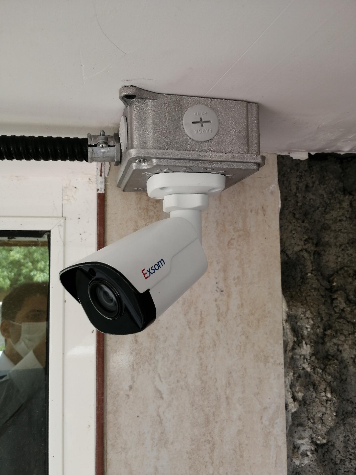 عکس متین پارس_دوربین مداربسته