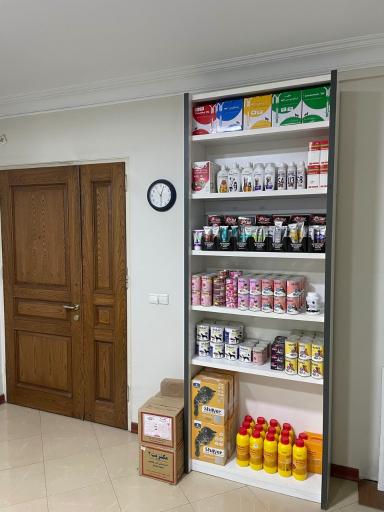 عکس پت شاپ و داروخانه دامپزشکی دکتر رستگار