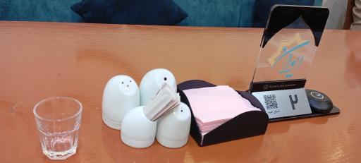 رستوران ایوان