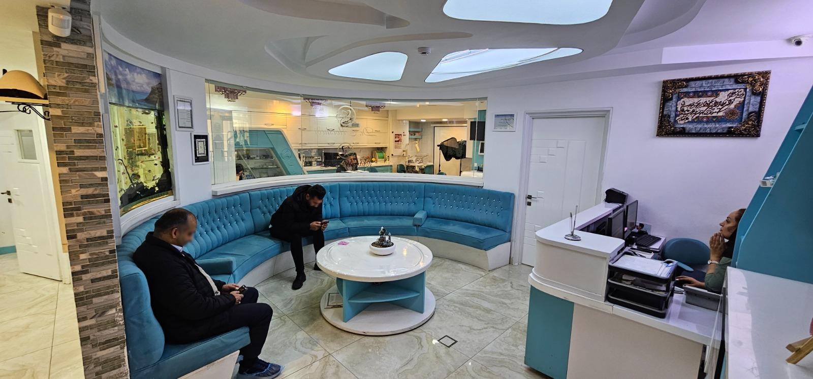 عکس دندانپزشک جواد مرشدی اسکویی