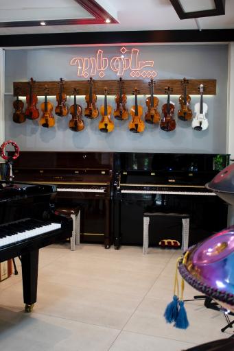 عکس گالری پیانو باربد