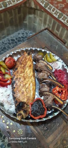 عکس کافه لونیز