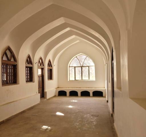 عکس عمارت و باغ رحیم آباد