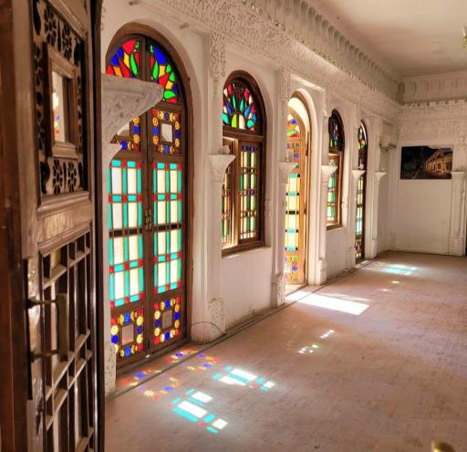 عکس عمارت و باغ رحیم آباد