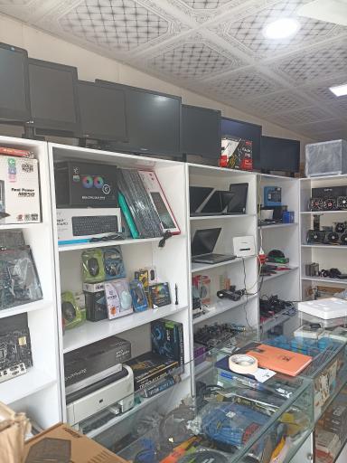 عکس فروشگاه کامپیوتر و لپتاپ نیک پرداز