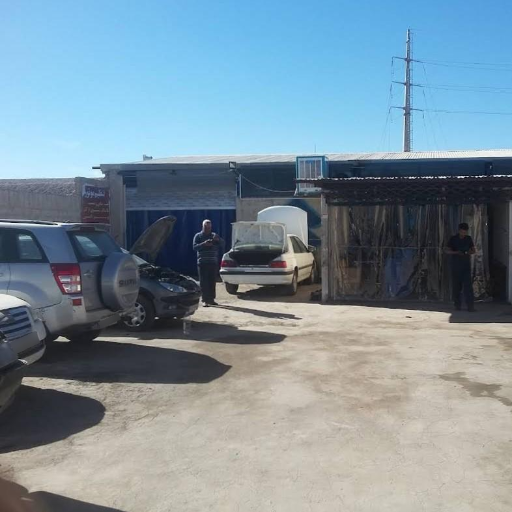 عکس کلینیک تعمیر خودرو پارسیان