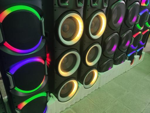 عکس تعمیرات اسپیکر و موبایل محمدی