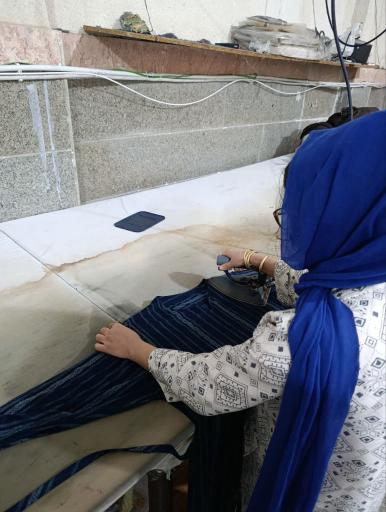 عکس تولید و پخش پوشاک ابهرمد
