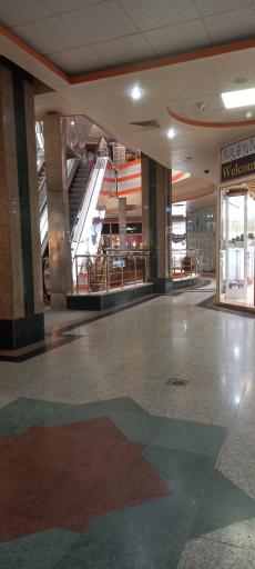 عکس مرکز خرید میلاد