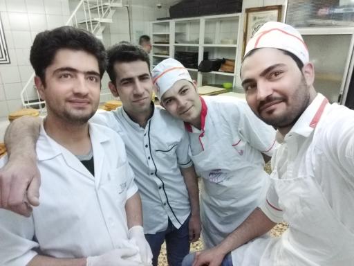 عکس قنادی فرد