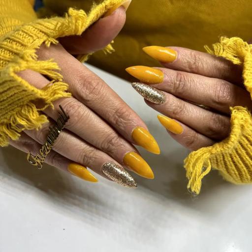 عکس کلینیک ناخن فائزه