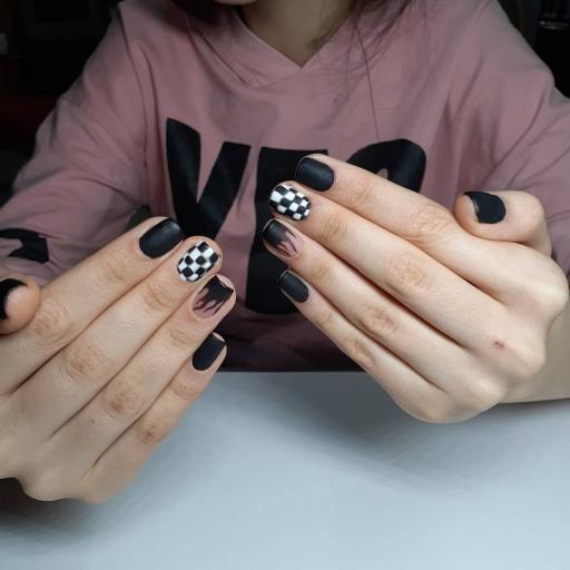 عکس کلینیک ناخن فائزه