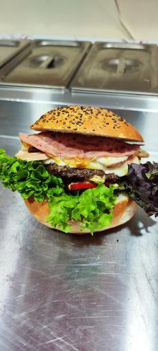 عکس فست فود کارنه 