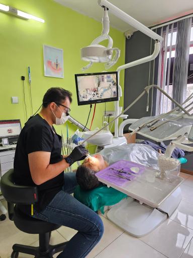 عکس دندانپزشکی دکتر هژبر کلالی