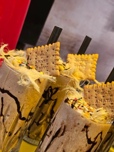 عکس کافه لند