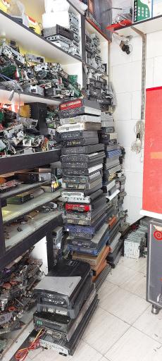 عکس تعمیرات آمپلی فایر آنالوگ و دیجیتال