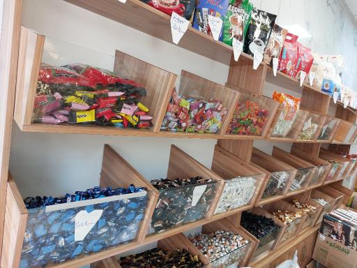 آجیل طلای سبز