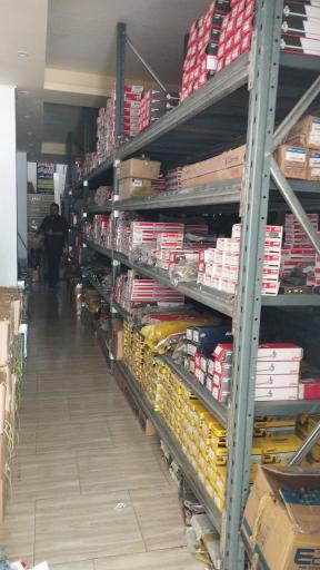 عکس فروشگاه قطعات یدکی هیوندا و کیاموتورز