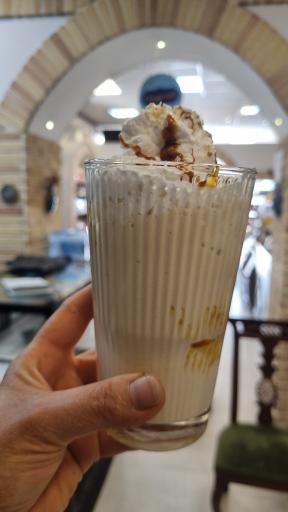 شیرینی سنتی مهروماه یزد