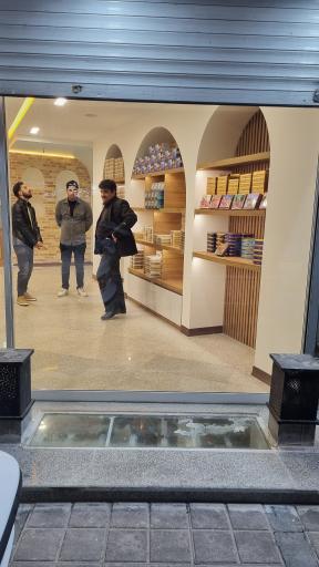 عکس شیرینی سنتی مهروماه یزد