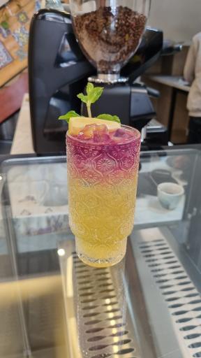 عکس شیرینی سنتی مهروماه یزد