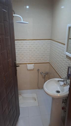 زائر سرای مطلبی