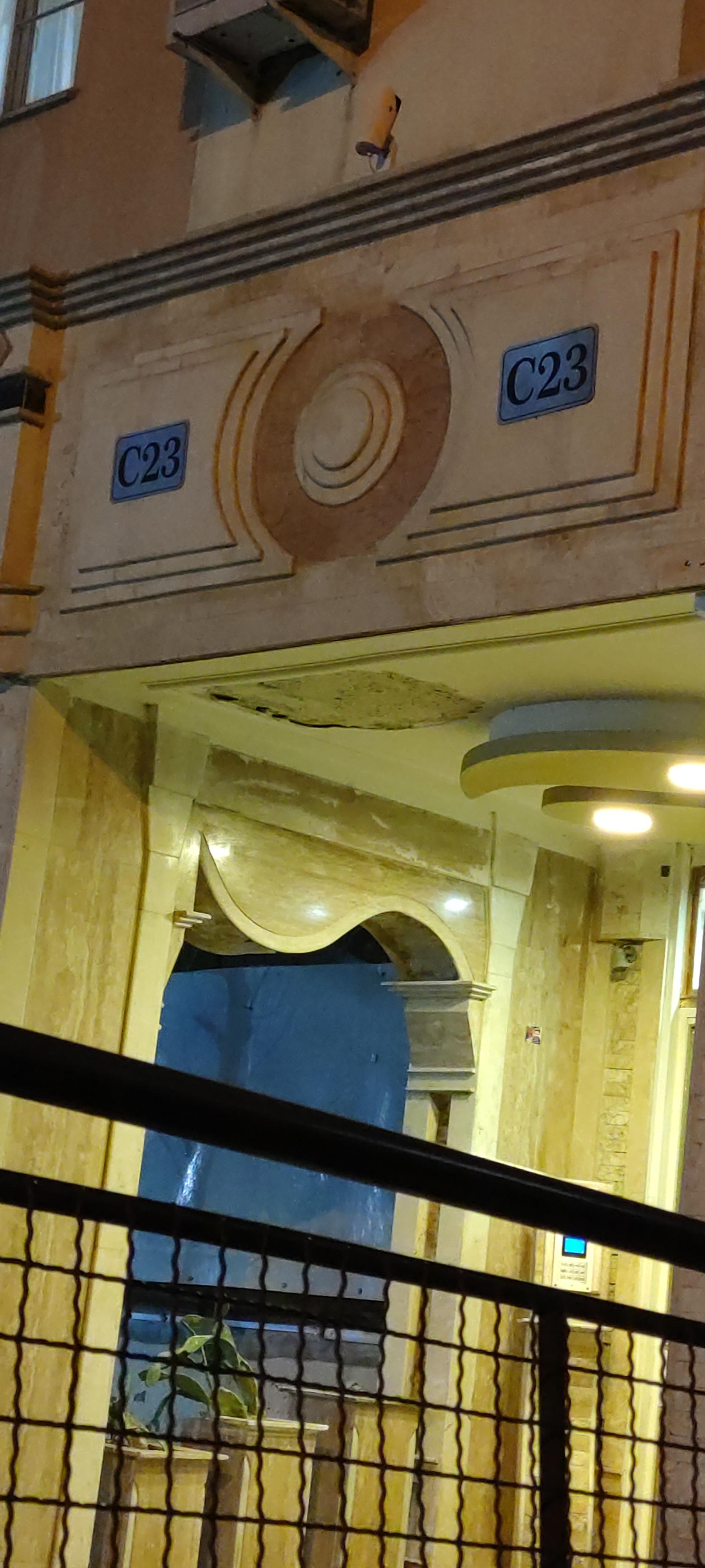 عکس بلوک C 23