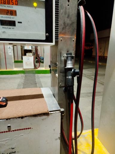 عکس پمپ گاز CNG