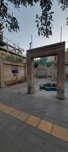 عکس پاتوق محله بالا خیابان