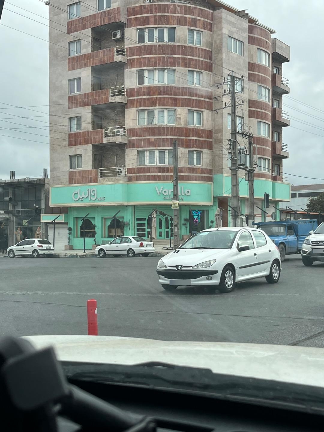 عکس کافه وانیل