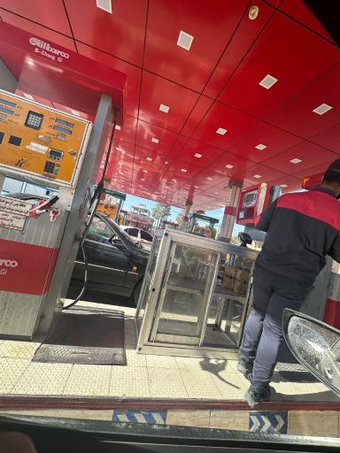 عکس پمپ بنزین قدس رضوی