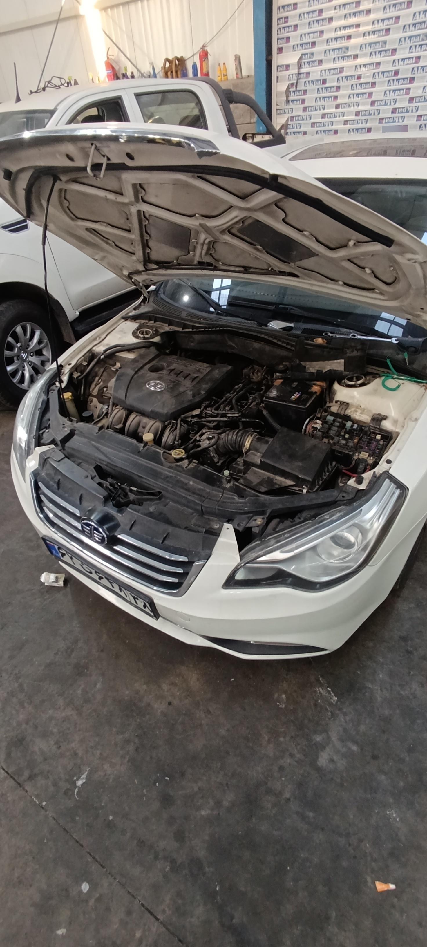 عکس تعمیرگاه تخصصی فوتون