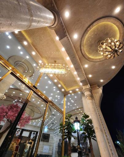 عکس هتل و تالار پذیرایی طلاییه