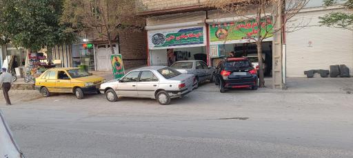 عکس اتومکانیکی علی