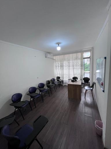 عکس آموزشگاه زبان نیکداد